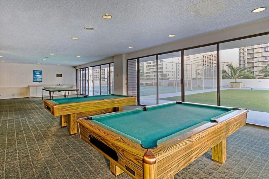 Heart Of Waikiki,1Bdrm,Free Parking, Wifi,No Resort Fees,Youtube,Netflix ! Honolulu Eksteriør billede