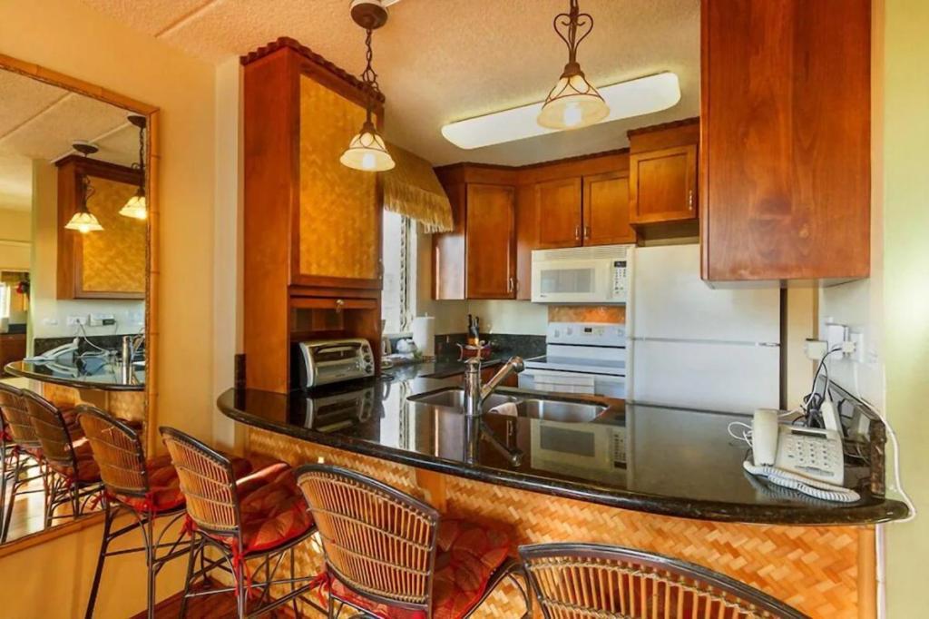 Heart Of Waikiki,1Bdrm,Free Parking, Wifi,No Resort Fees,Youtube,Netflix ! Honolulu Eksteriør billede