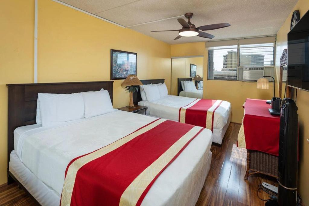 Heart Of Waikiki,1Bdrm,Free Parking, Wifi,No Resort Fees,Youtube,Netflix ! Honolulu Eksteriør billede