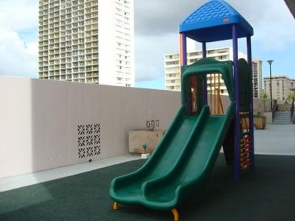 Heart Of Waikiki,1Bdrm,Free Parking, Wifi,No Resort Fees,Youtube,Netflix ! Honolulu Eksteriør billede
