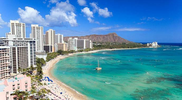 Heart Of Waikiki,1Bdrm,Free Parking, Wifi,No Resort Fees,Youtube,Netflix ! Honolulu Eksteriør billede