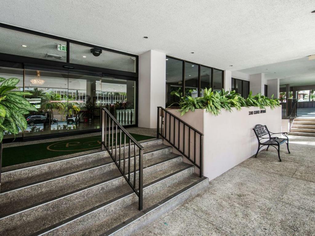 Heart Of Waikiki,1Bdrm,Free Parking, Wifi,No Resort Fees,Youtube,Netflix ! Honolulu Eksteriør billede