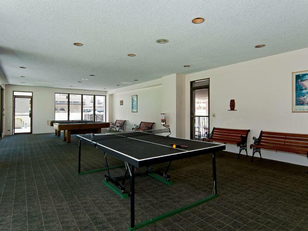 Heart Of Waikiki,1Bdrm,Free Parking, Wifi,No Resort Fees,Youtube,Netflix ! Honolulu Eksteriør billede